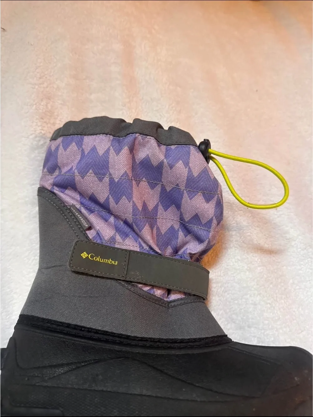 Columbia Kids Gray and Purple Patterned Snow Boots